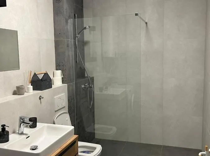 Rosarian * Hruba Borsa